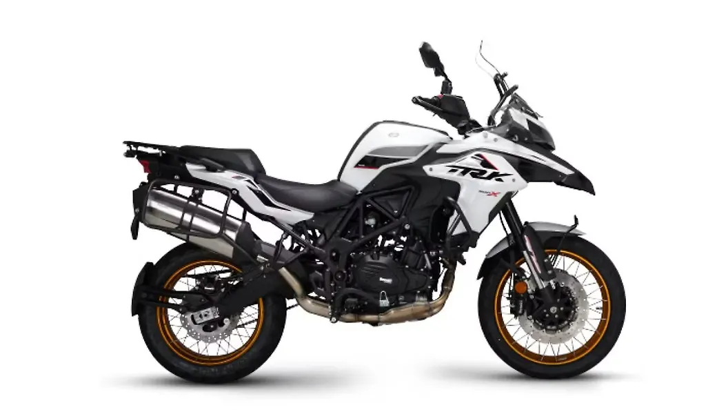 Benelli TRK 502X Bike logo for doorstep repair service and roadside assistance near me