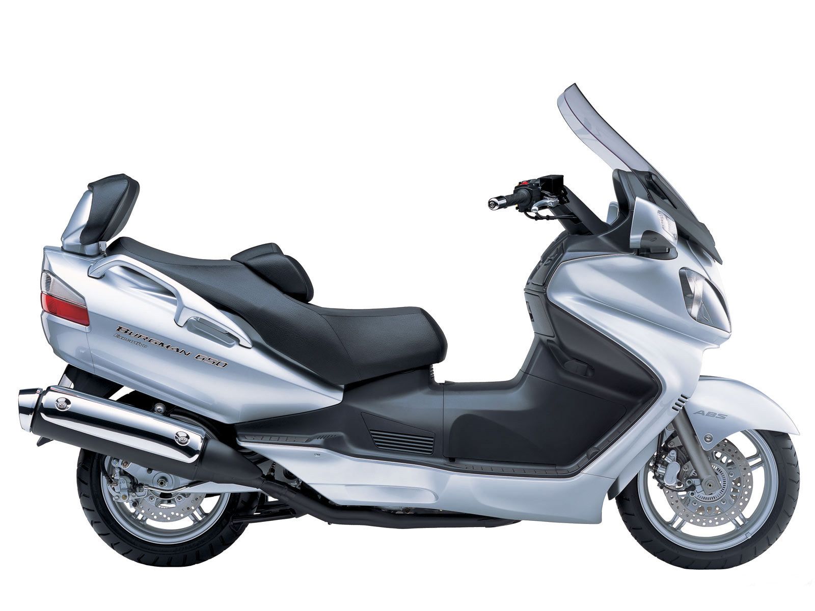Suzuki Burgman 650 Bike logo for doorstep repair service and roadside assistance near me