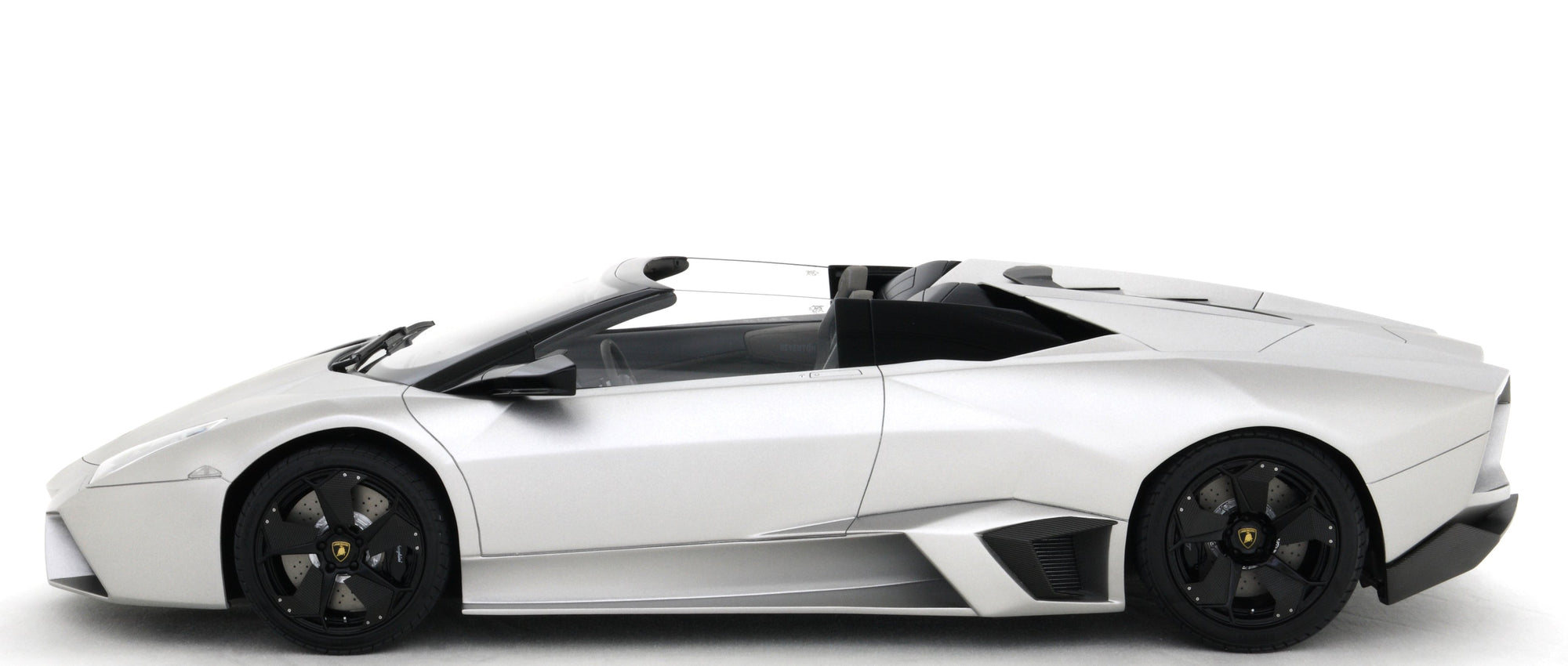 Lamborghini Reventón Car logo for doorstep repair service and roadside assistance near me